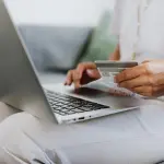 Come fare buoni acquisti online: valutazione prodotto, analisi recensioni e altro ancora